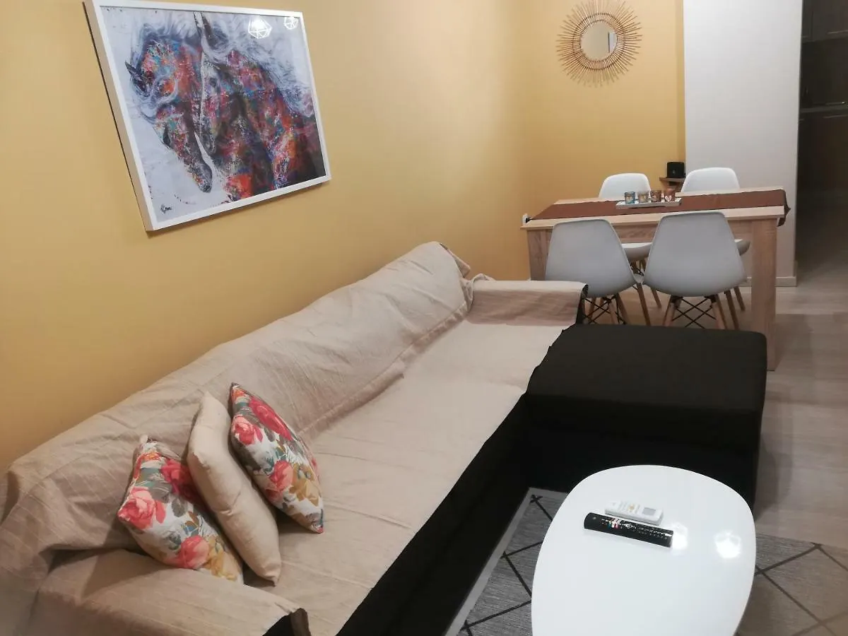 Central Apartment Θεσσαλονίκη 0*,  Ελλάδα